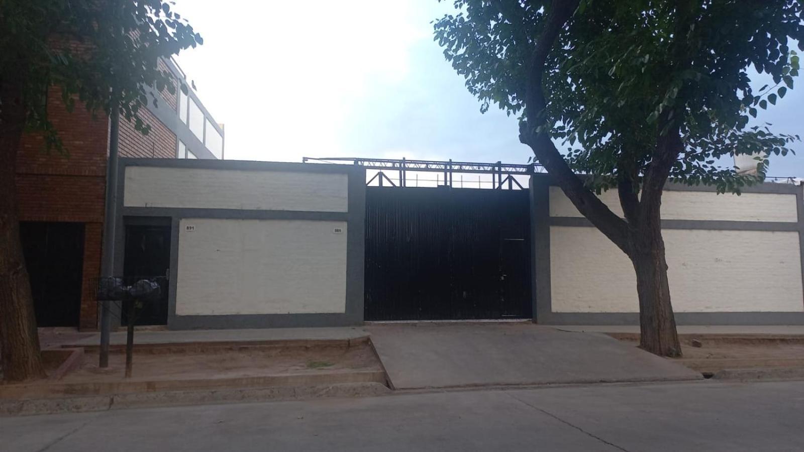 Apartamentos Willy - En Zona Residencial Con Estacionamiento メンドーサ エクステリア 写真