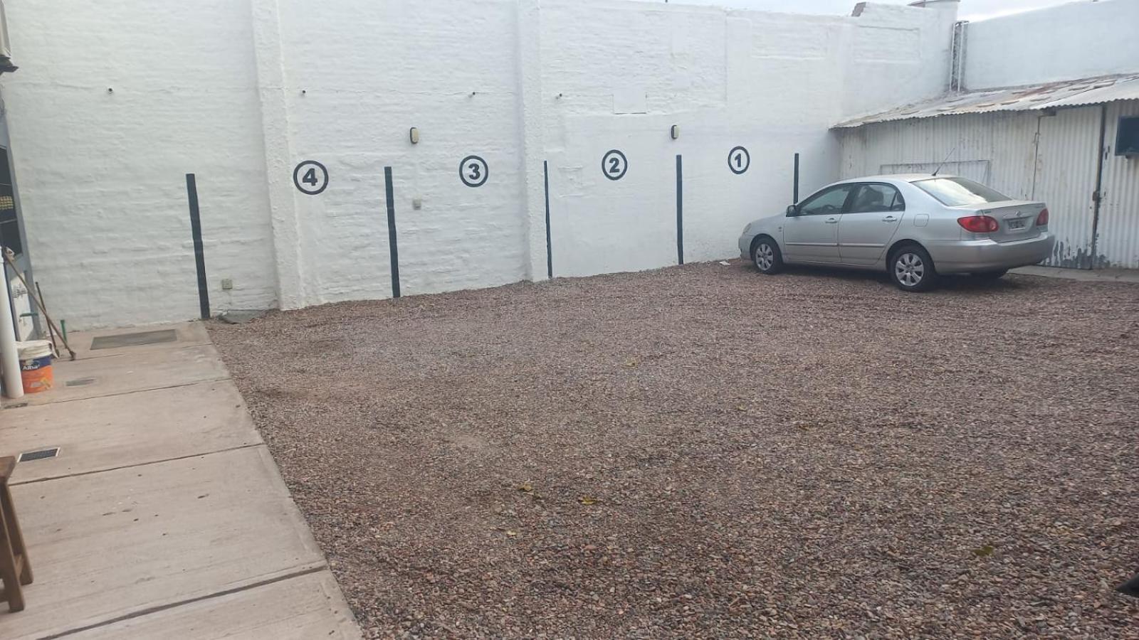Apartamentos Willy - En Zona Residencial Con Estacionamiento メンドーサ エクステリア 写真